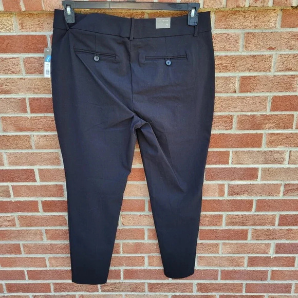 The Limited Skinny Pants New with Tags Women's Size 14W Black Career Wear - Picture 2 of 6